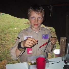 Stormloop op de fouragtent4 - Scouts en Gidsen Zaventem 